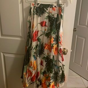 Floral Alice + Olivia midi skirt size 6